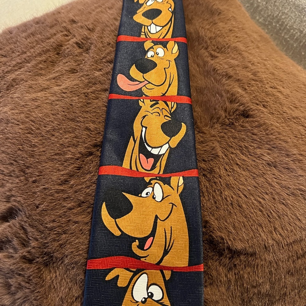 Cartoon Network Scooby-Doo Dog Tie - Black and Brown
